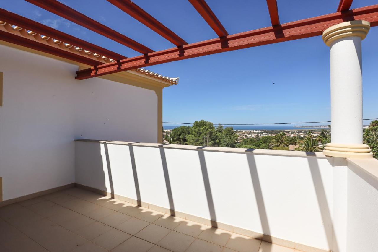 Villa Agapito - Sea View - Ac - By Bedzy Gale  Exterior foto